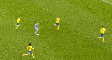 【英超】马赫雷斯传射 福登破门 曼城3比0重回榜首